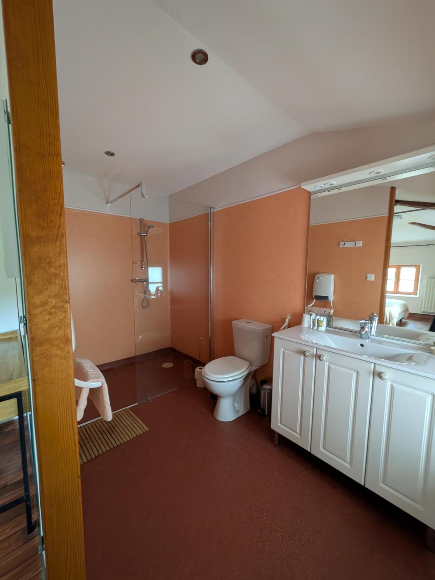 L'Estampille Hotell Saint-Vidal Exteriör bild